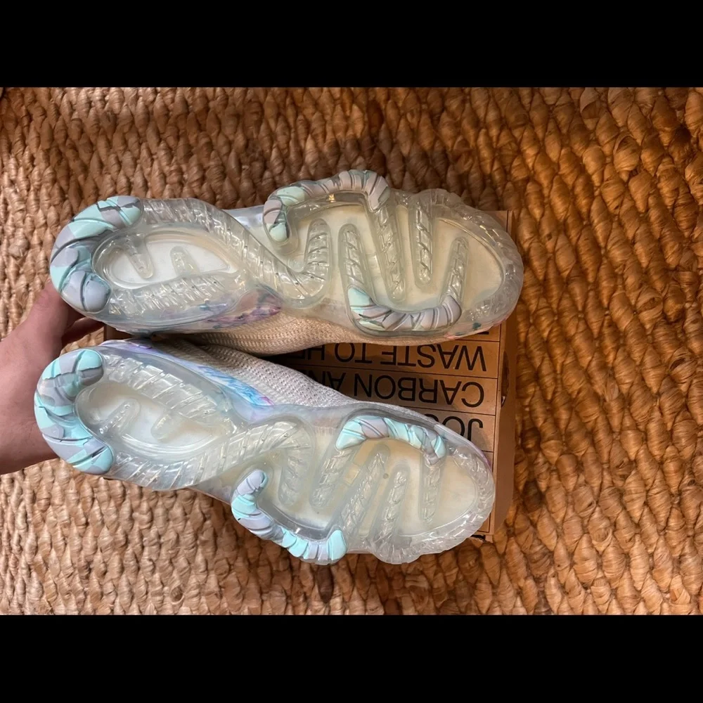 Nike Air Vapormax FK - Picture 2 of 3